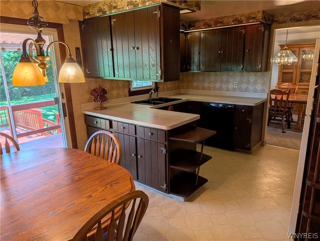 3961 Ridgelea Drive, Newfane, NY 14094