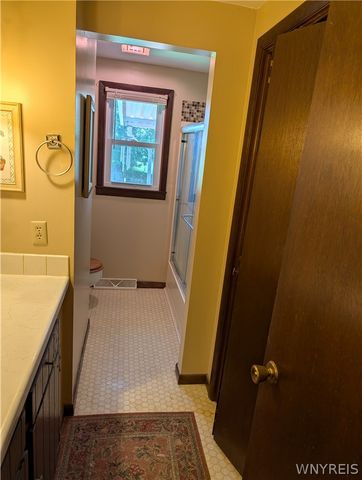 3961 Ridgelea Drive, Newfane, NY 14094