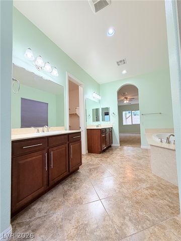 8129 Cape Flattery Avenue, Las Vegas, NV 89147