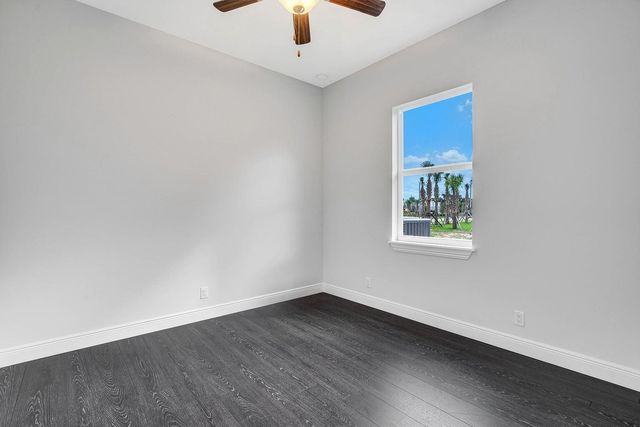 13464 72nd Court N, West Palm Beach, FL 33412