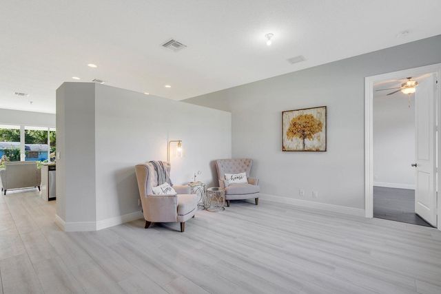13464 72nd Court N, West Palm Beach, FL 33412