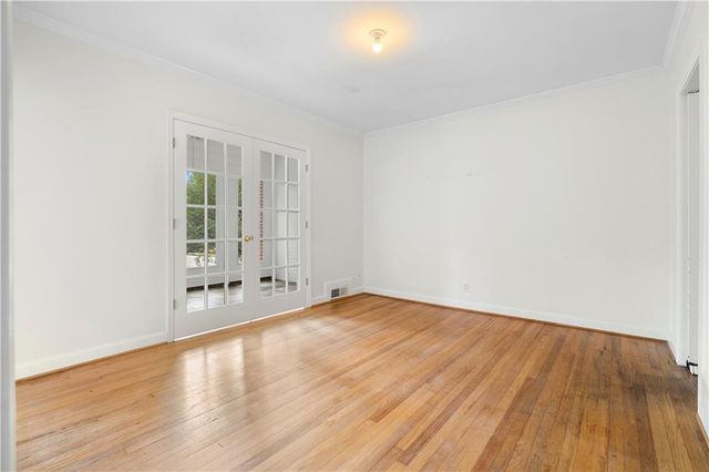 2302 Wineleas Road, Decatur, GA 30033