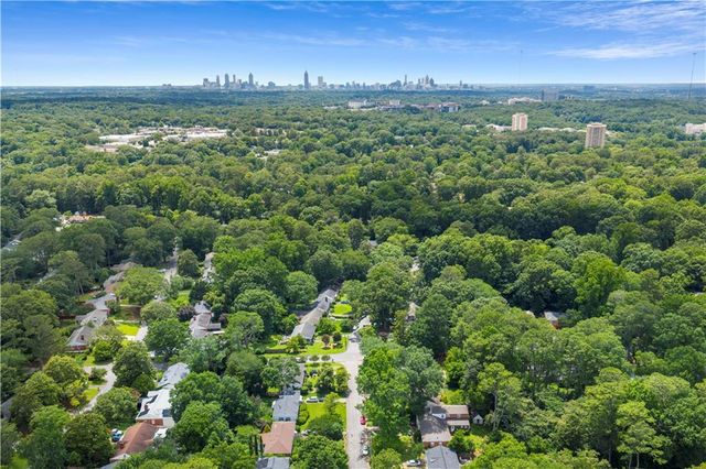 2302 Wineleas Road, Decatur, GA 30033