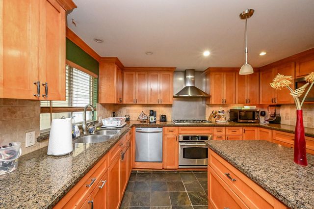 2407 Fawnwood Lane, Spring, TX 77386