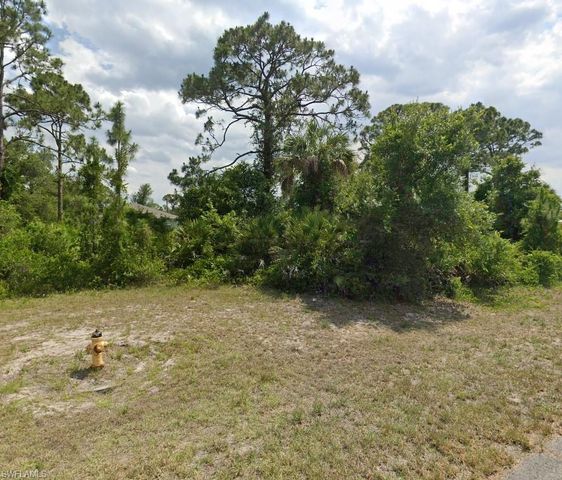5006 N Dogwood CIR, Labelle, FL 33935