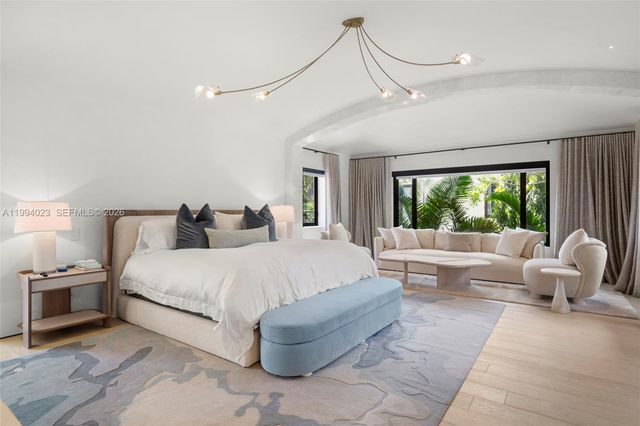 3681 Flamingo Dr, Miami Beach, FL 33140