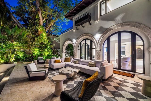 3681 Flamingo Dr, Miami Beach, FL 33140