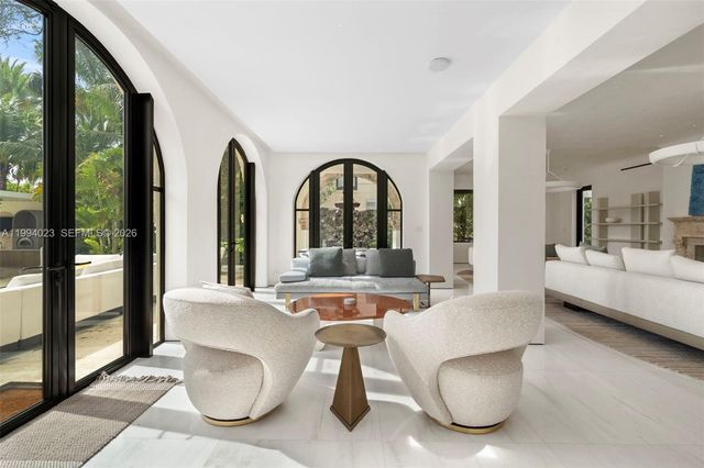 3681 Flamingo Dr, Miami Beach, FL 33140