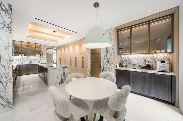 3681 Flamingo Dr, Miami Beach, FL 33140