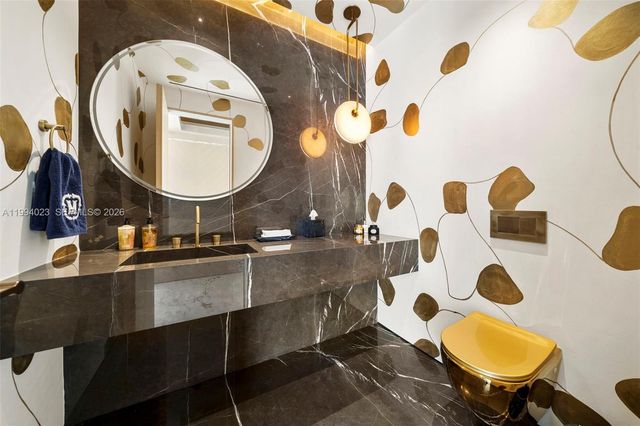 3681 Flamingo Dr, Miami Beach, FL 33140