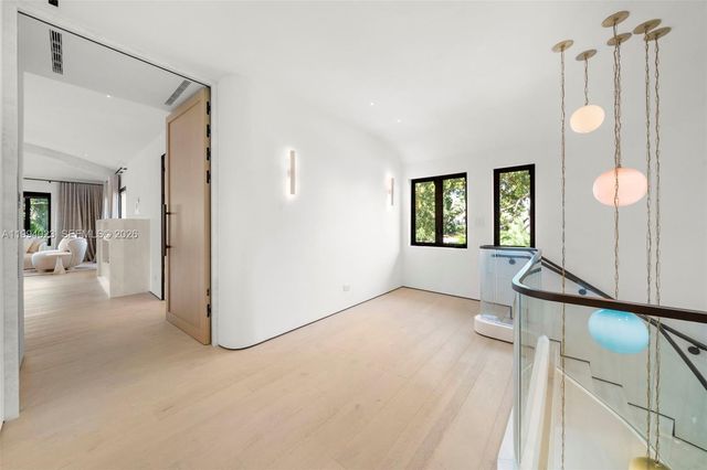 3681 Flamingo Dr, Miami Beach, FL 33140