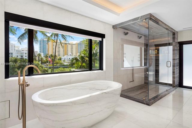 3681 Flamingo Dr, Miami Beach, FL 33140