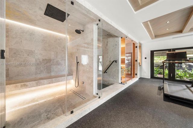 3681 Flamingo Dr, Miami Beach, FL 33140