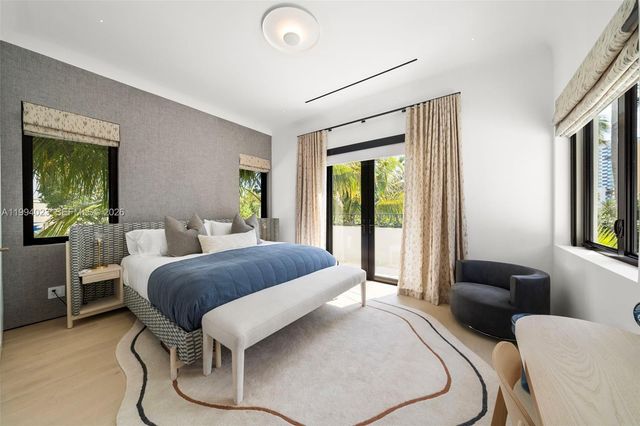 3681 Flamingo Dr, Miami Beach, FL 33140