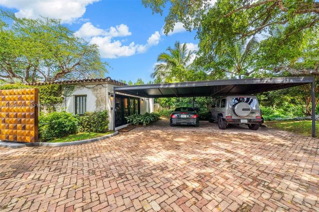 3681 Flamingo Dr, Miami Beach, FL 33140