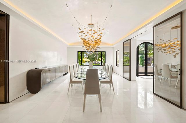 3681 Flamingo Dr, Miami Beach, FL 33140