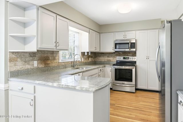 3024 Wickland Rd, Louisville, KY 40205