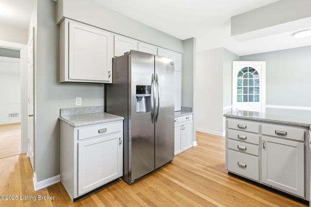 3024 Wickland Rd, Louisville, KY 40205