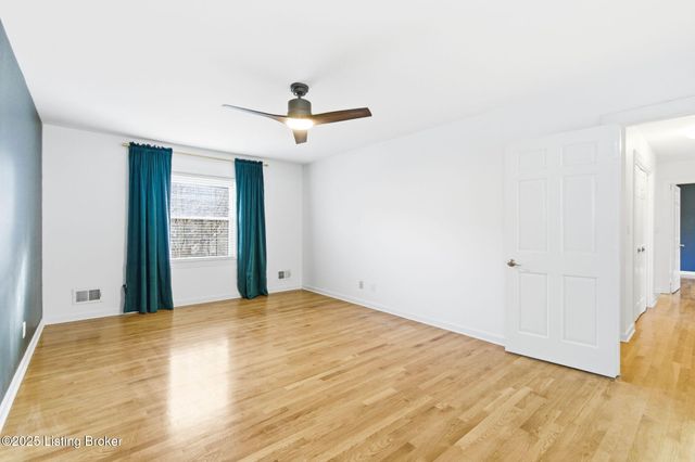 3024 Wickland Rd, Louisville, KY 40205