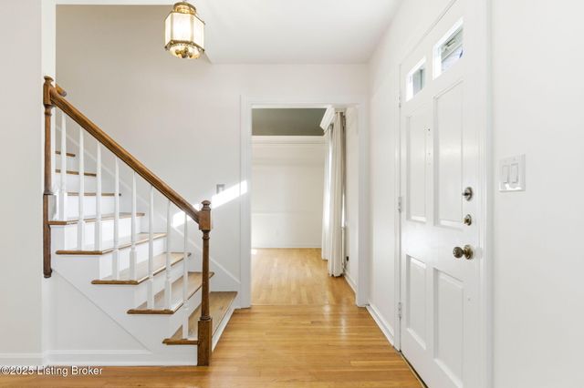 3024 Wickland Rd, Louisville, KY 40205