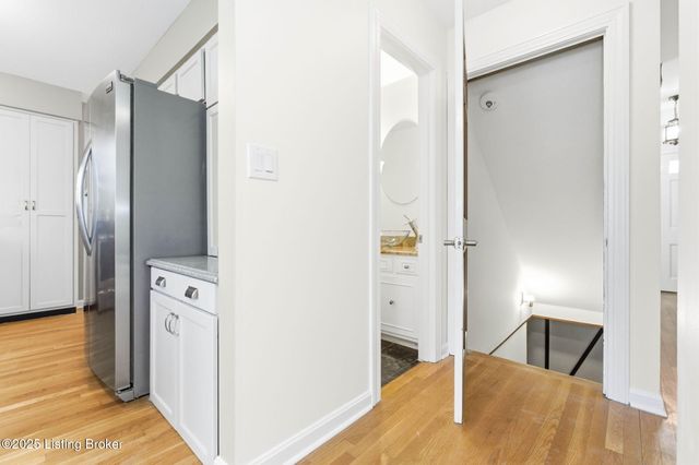 3024 Wickland Rd, Louisville, KY 40205