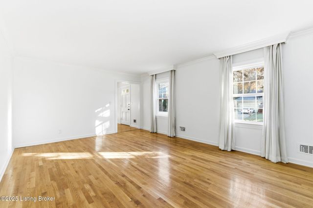 3024 Wickland Rd, Louisville, KY 40205