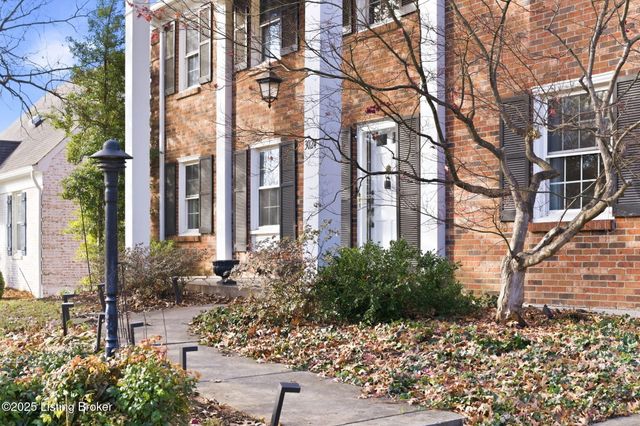 3024 Wickland Rd, Louisville, KY 40205