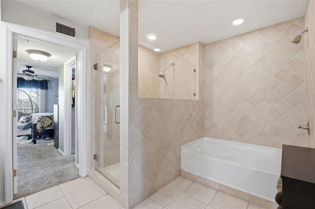 2400 FEATHER SOUND DRIVE 313, Clearwater, FL 33762