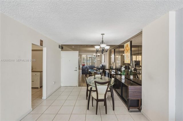 2851 NE 183rd St 2012E, Aventura, FL 33160