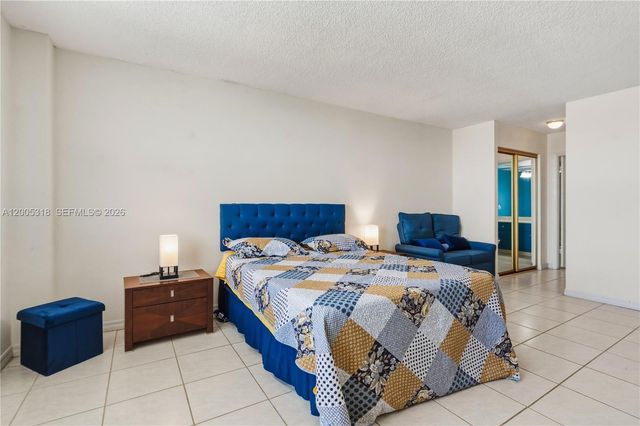 2851 NE 183rd St 2012E, Aventura, FL 33160