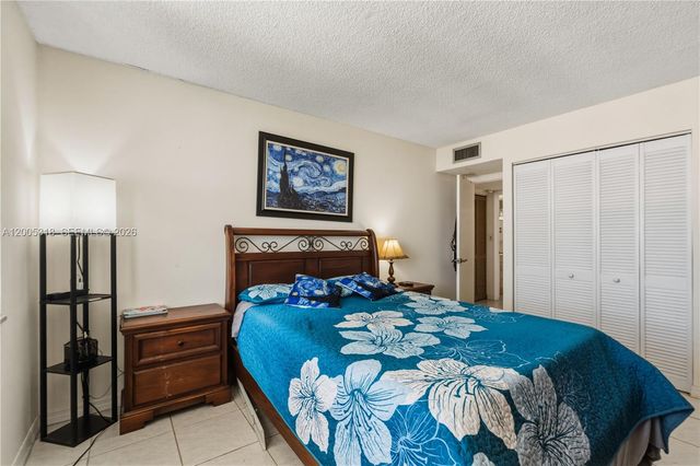 2851 NE 183rd St 2012E, Aventura, FL 33160