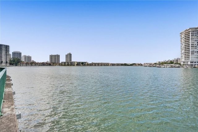 2851 NE 183rd St 2012E, Aventura, FL 33160