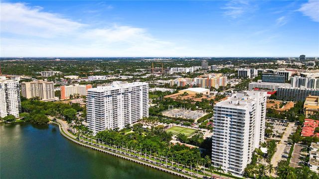 2851 NE 183rd St 2012E, Aventura, FL 33160