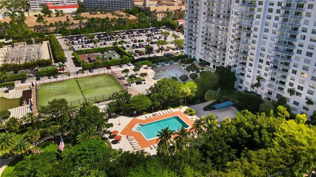 2851 NE 183rd St 2012E, Aventura, FL 33160