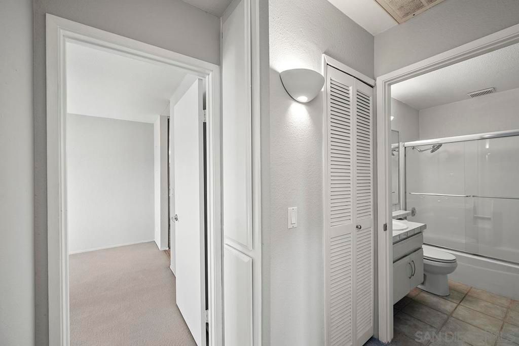 Image 20 of property listing at 10400 caminito Cuervo 264, San Diego, CA 92108