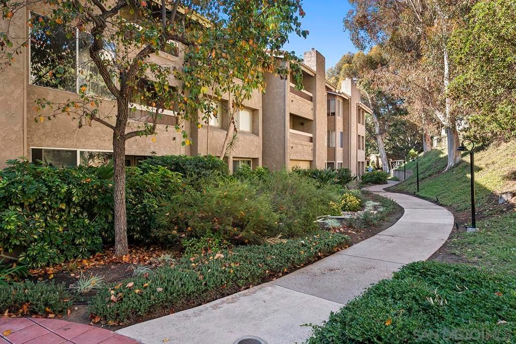 Image 33 of property listing at 10400 caminito Cuervo 264, San Diego, CA 92108