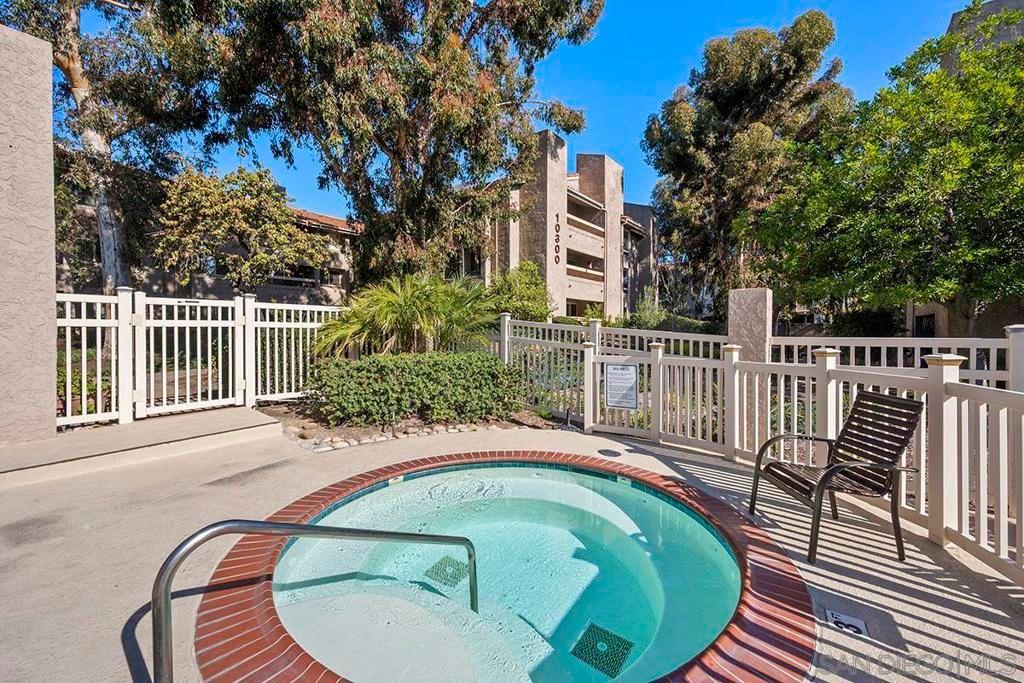 Image 44 of property listing at 10400 caminito Cuervo 264, San Diego, CA 92108