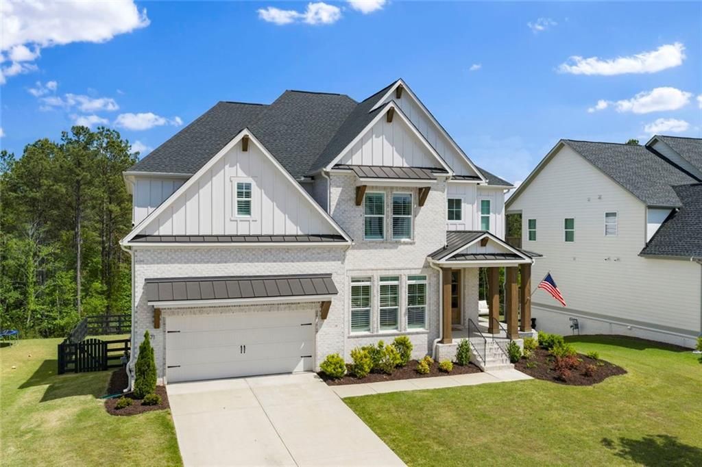 Image 3 of property listing at 1071 Ridgeview Road, Woodstock, GA 30188