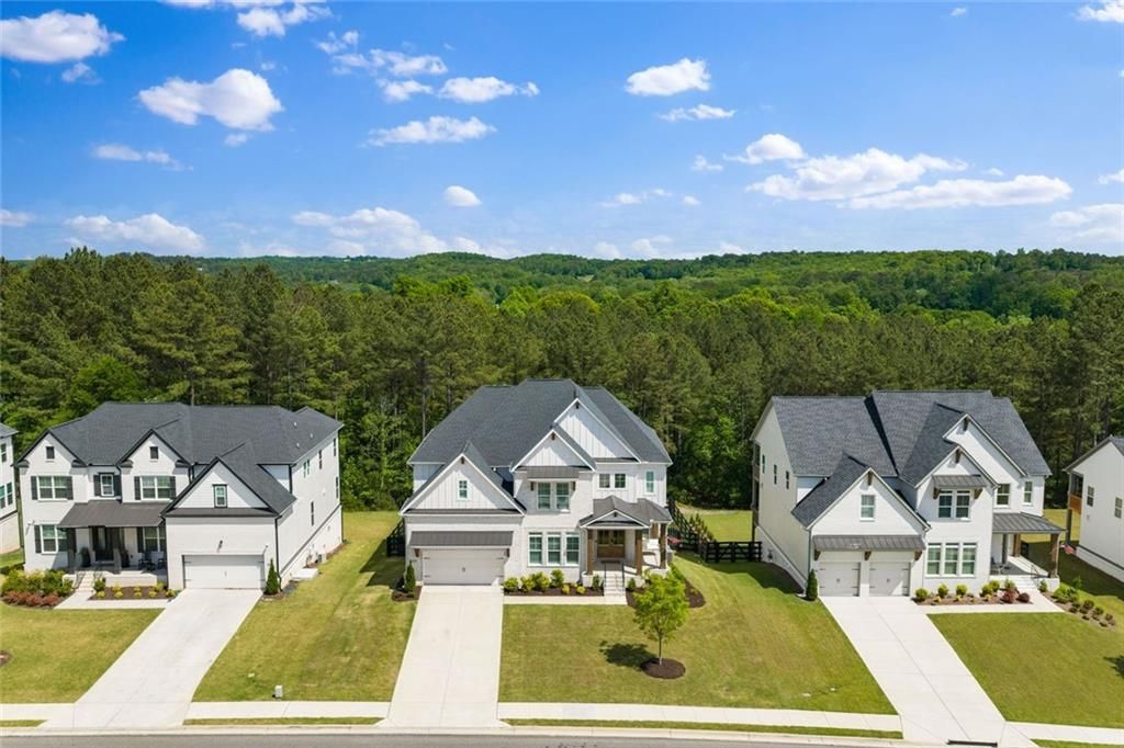 Image 48 of property listing at 1071 Ridgeview Road, Woodstock, GA 30188
