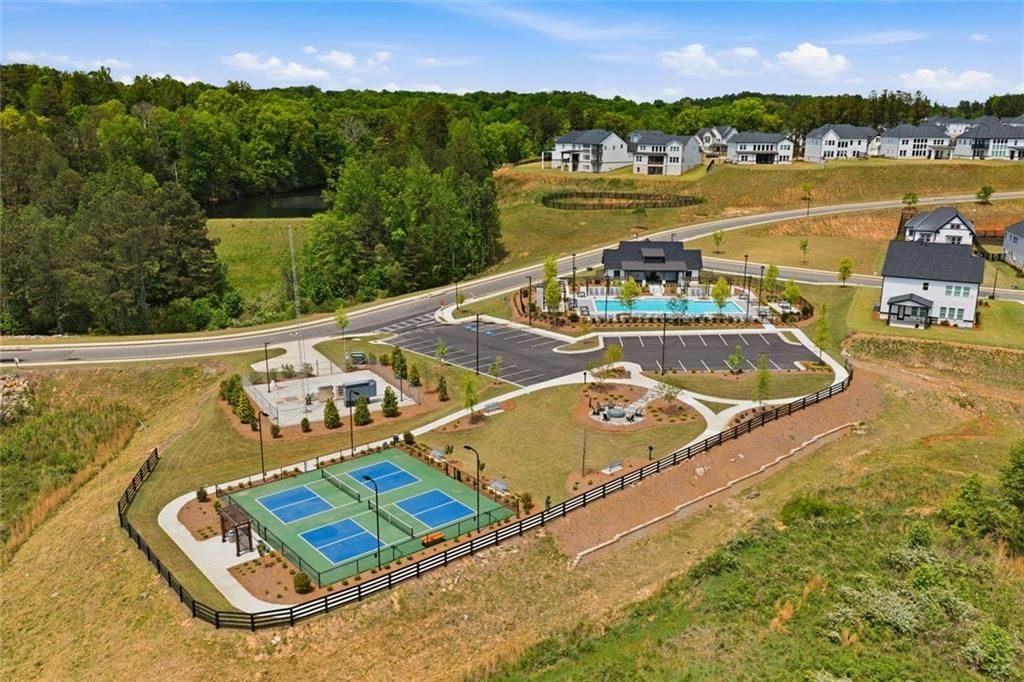 Image 53 of property listing at 1071 Ridgeview Road, Woodstock, GA 30188