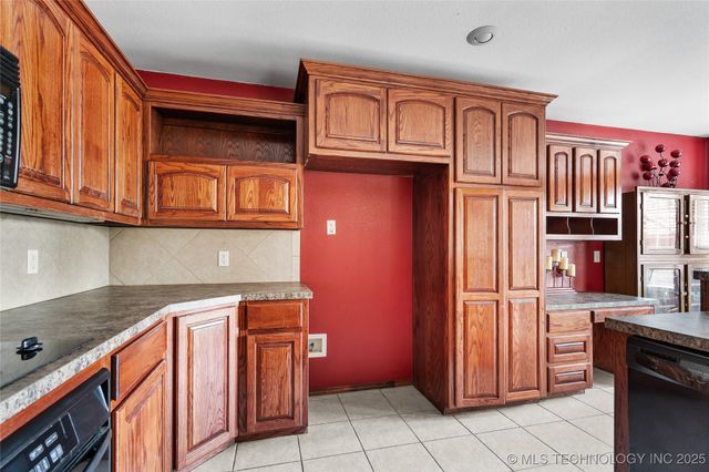 501 Mayall, Marietta, OK 73448