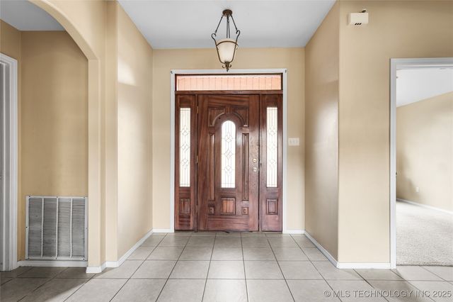 501 Mayall, Marietta, OK 73448