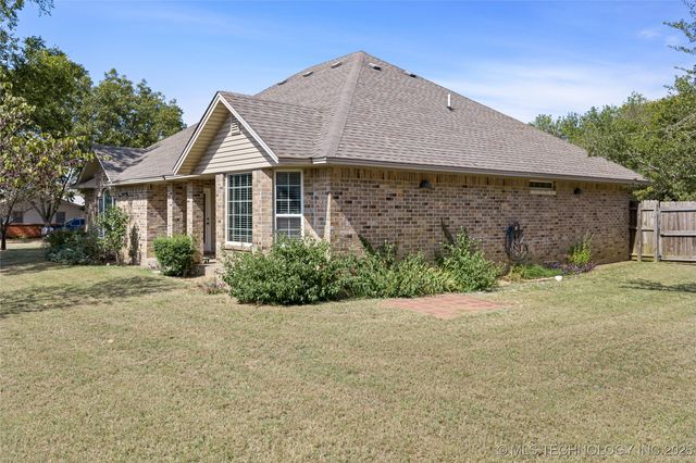 501 Mayall, Marietta, OK 73448
