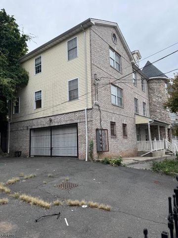 787 Clinton Ave, Newark City, NJ 07108