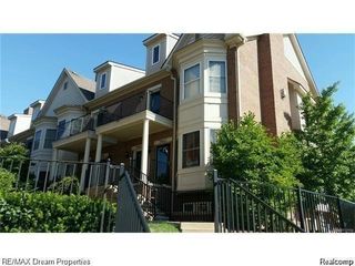 25612 Portico Lane, Novi, MI 48375