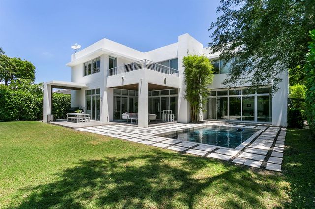 7700 SW 53rd Court, Miami, FL 33143