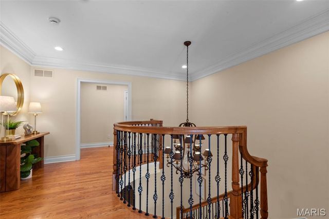 8130 Westmoreland Avenue, Clayton, MO 63105