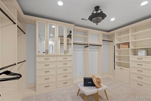 8130 Westmoreland Avenue, Clayton, MO 63105