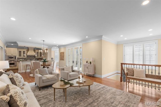 8130 Westmoreland Avenue, Clayton, MO 63105