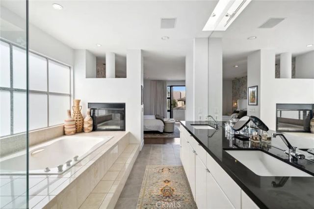 2831 Ridge Drive, Laguna Beach, CA 92651